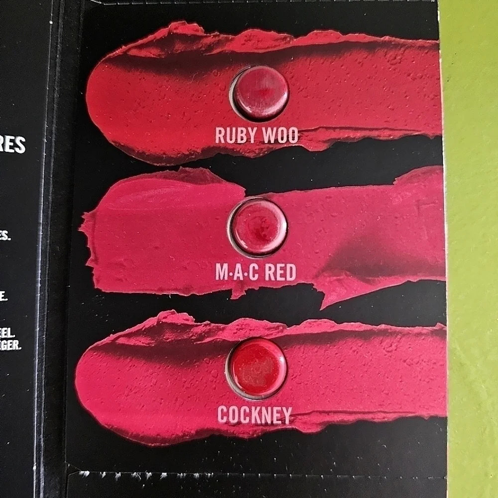 ⚪ $1 ADD ON ⚪ MAC COSMETICS LIPSTICK DISCOVERY/SAMPLE PACK